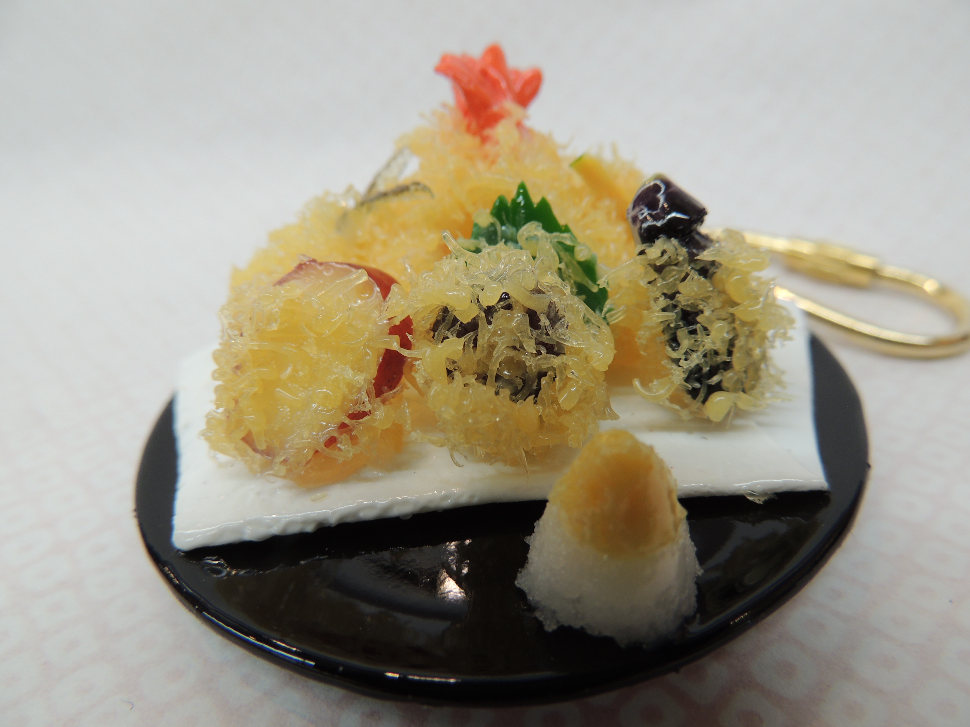 天ぷら盛合せキーホルダーorマグネット – 食品サンプルRM